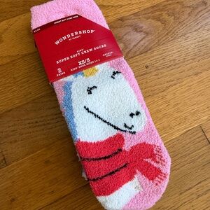 BNWT Wondershop Pink and White Kids Crew Socks, shoe size 11-1